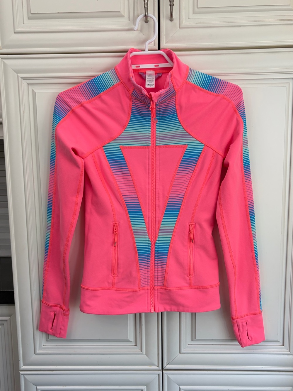 Ivivva by Lululemon girl’s jacket 🍋